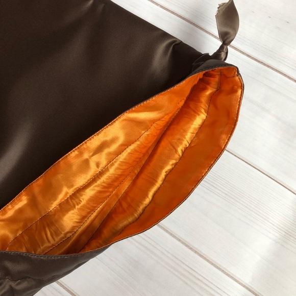 Tod’s Dust Bag - Picture 4 of 4